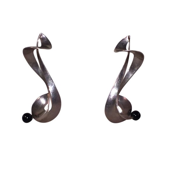 Signed Figural Sterling Silver Black Onyx Bead Ear